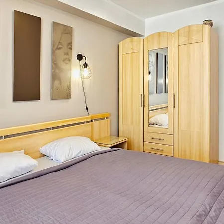Holiday Home Slavia New 702 Z Balkonem I Widokiem Na Morze Мендзиздроє Екстер'єр фото